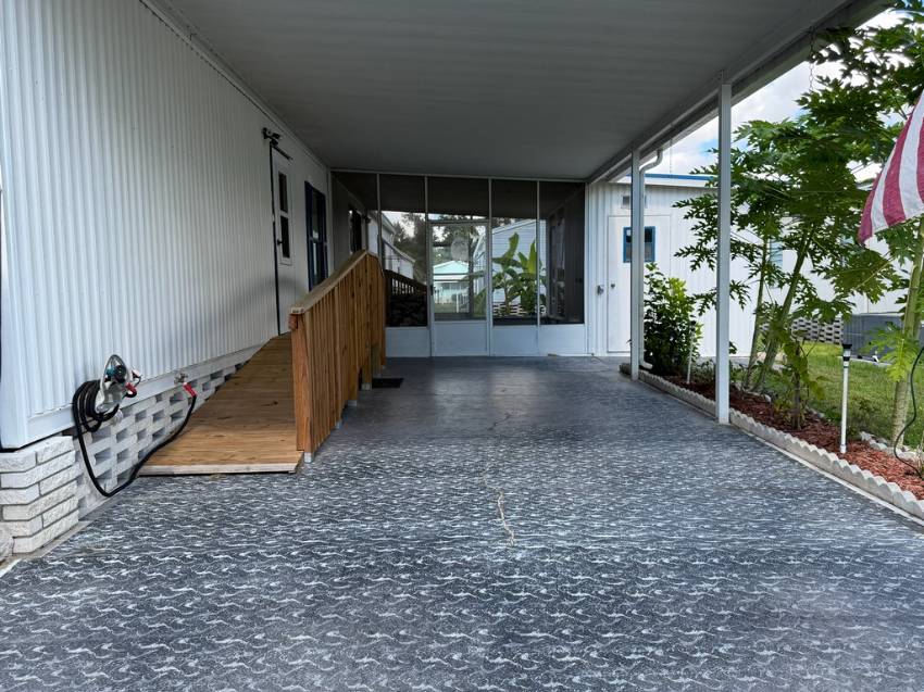 253 Dixie Circle a Haines City, FL Mobile or Manufactured Home for Sale